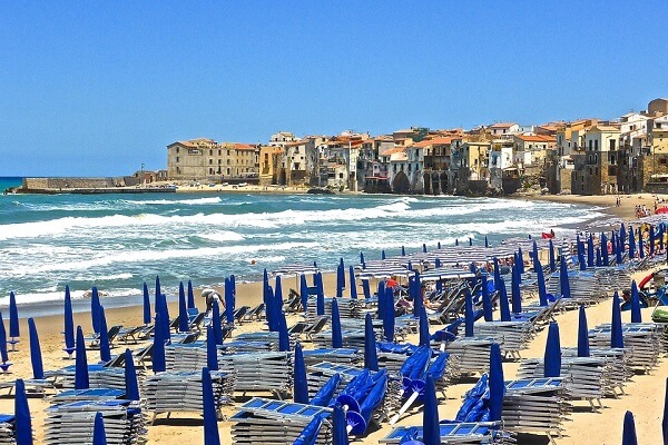 Plage de Cefalu Sicile