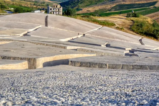 Site Cretto di Burri